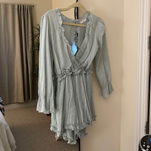 Feminine Mint Ruffle Trim Romper - Picture 1 of 2